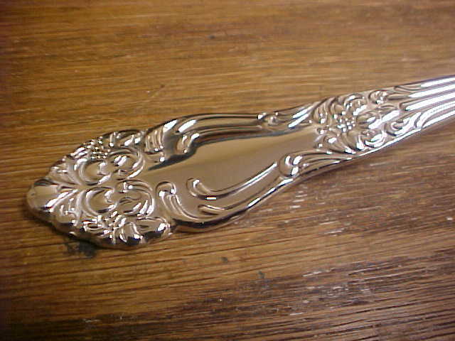 Reed & Barton Stainless HAVERSHAM 8 3/4" Tablespoons (2) MINT NEW