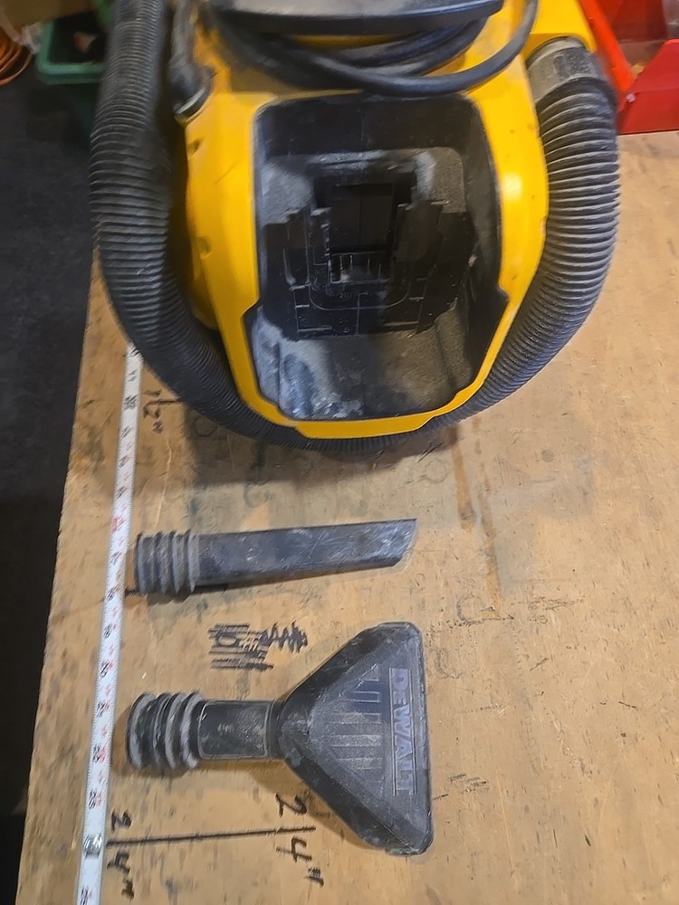 Dewalt 20V/115 DCV581H Vacuum