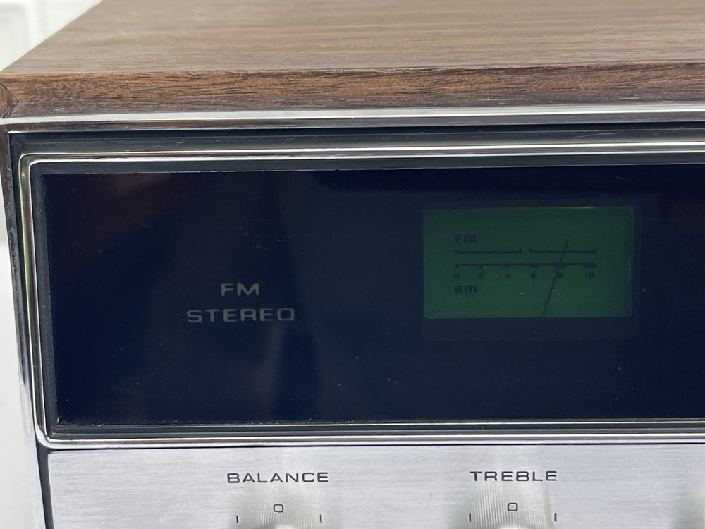 SYLVANIA CR-2742 Stereo Receiver