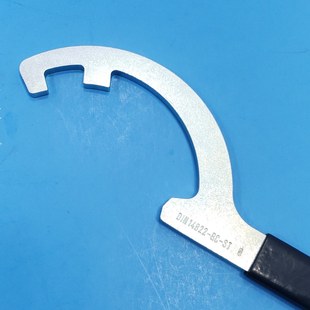 AMF Germany Number 45336 Coupling Wrench for Fire Hydrant DIN14822