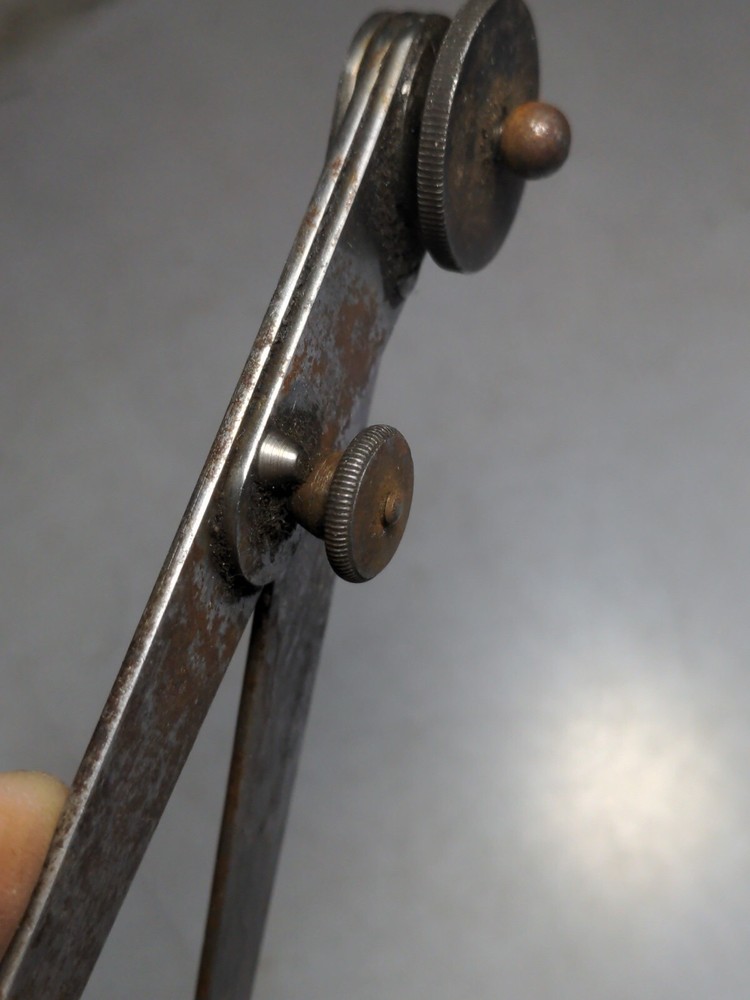 Outside Divider 6 1/2" long