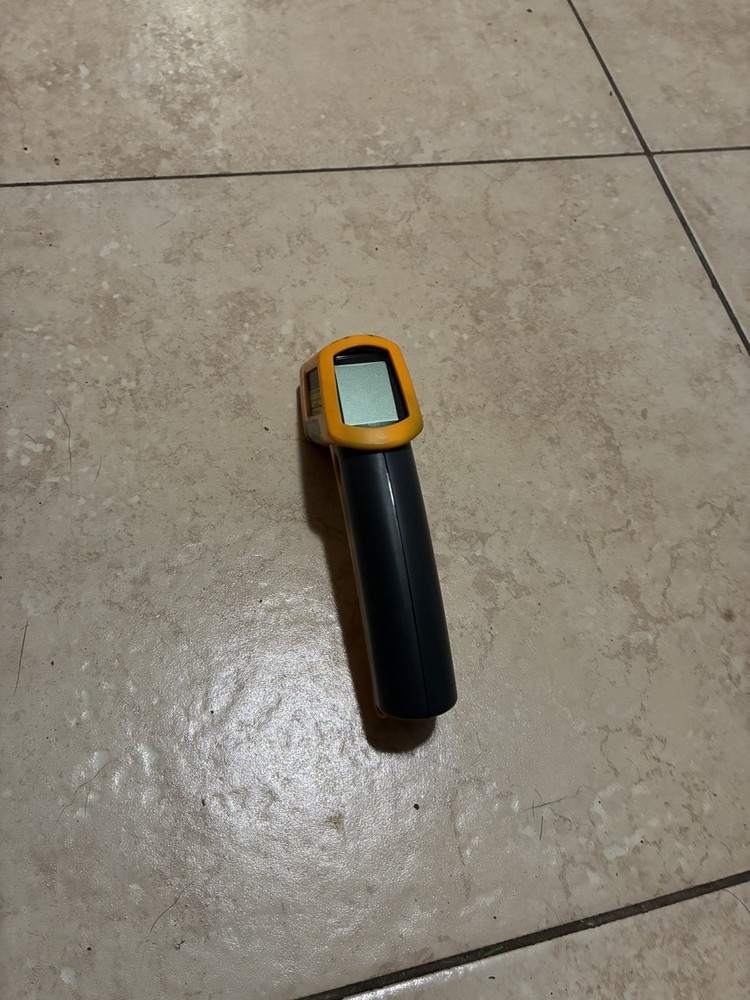 Fluke 62 Mini IR Handheld Infrared Thermometer