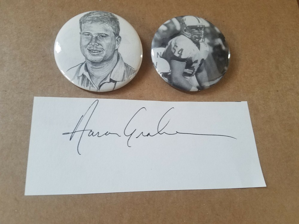 NEBRASKA CORNHUSKERS AARON GRAHAM PINBACK BUTTON