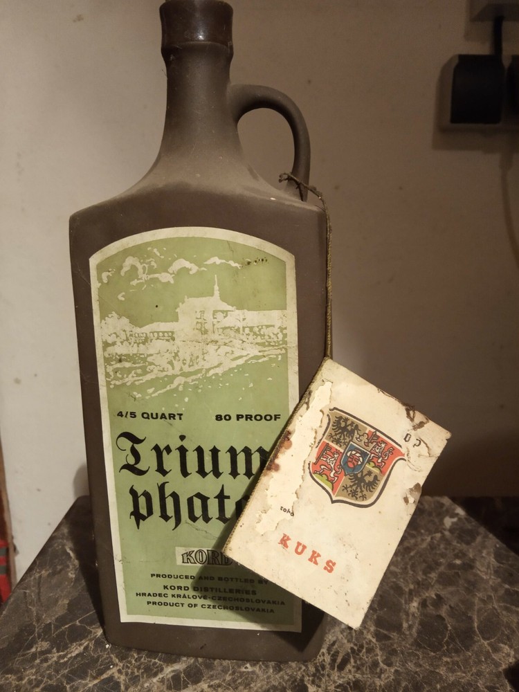 old clay bottle 1820