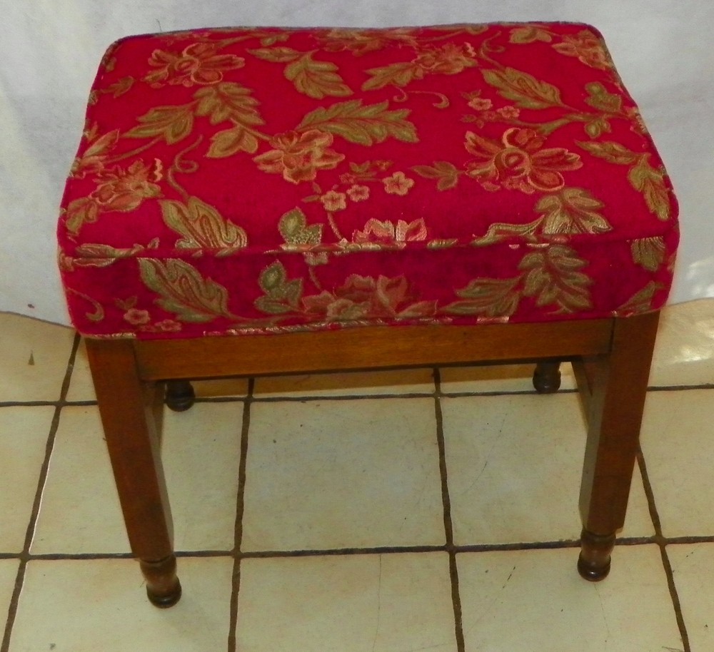 Walnut footstool Bench (FS-5)