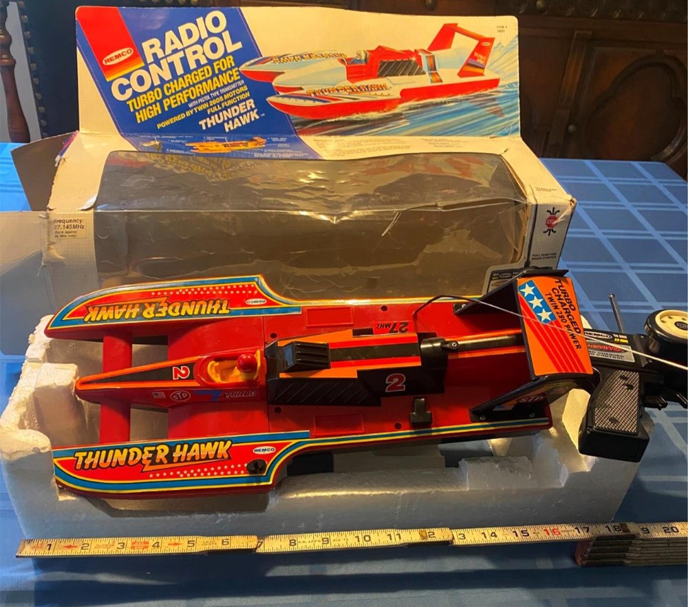 Vtg Remco Thunder hawk R/C Hydroplane Race Boat Remote control Orig Box!