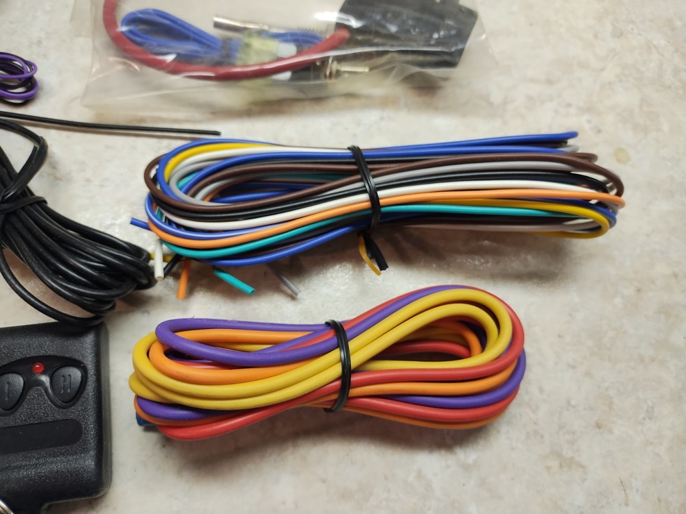 CAR REMOTE STARTER KIT P/N RS205