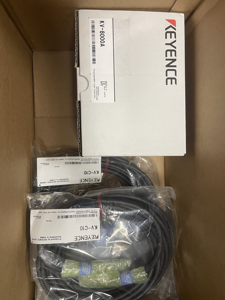 Keyence vision system w/ 2 Cameras