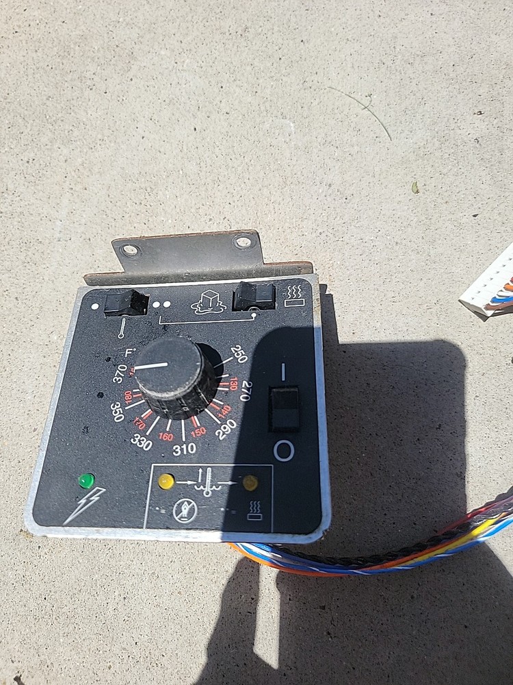 Pitco B2005302 B2004302 Solid State Temperature Control Box Assembly BackUP SG14