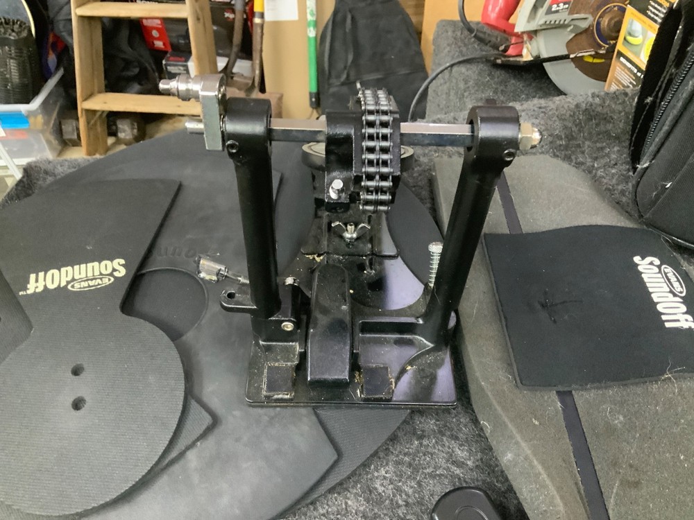 Peace Bass Drum Pedal