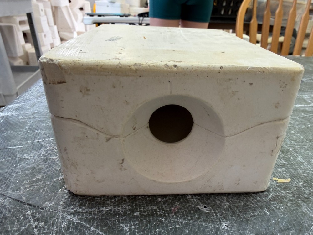 VINTAGE DUNCAN CERAMIC MOLD #DM-140E RABBIT FRAME