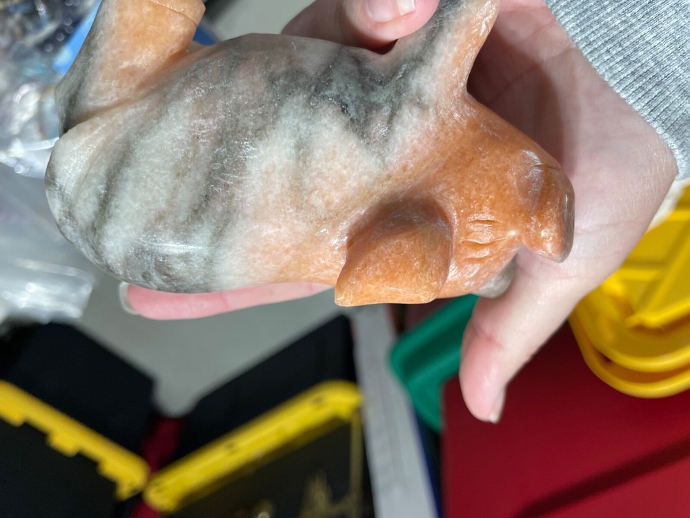 Sunstone pig carving