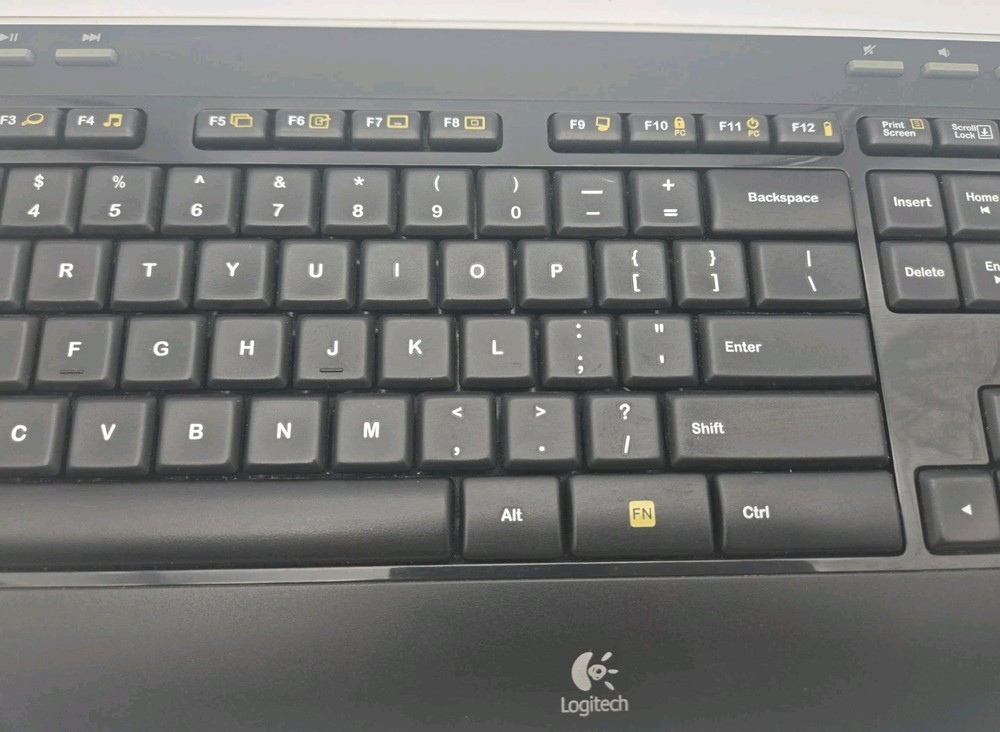 Logitech K520 Wireless Keyboard With Receiver Dongle - Tested!