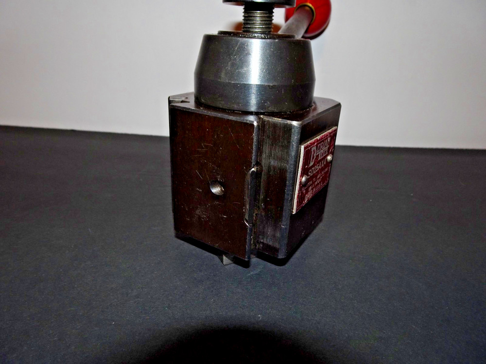 Dorian USA SD25AXA Quick Change Lathe Tool Post / 4 Tool Holders