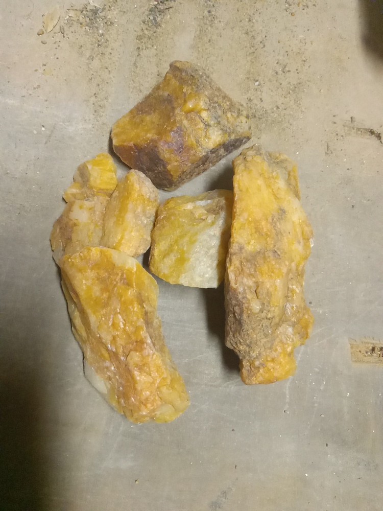 gold ore specimen