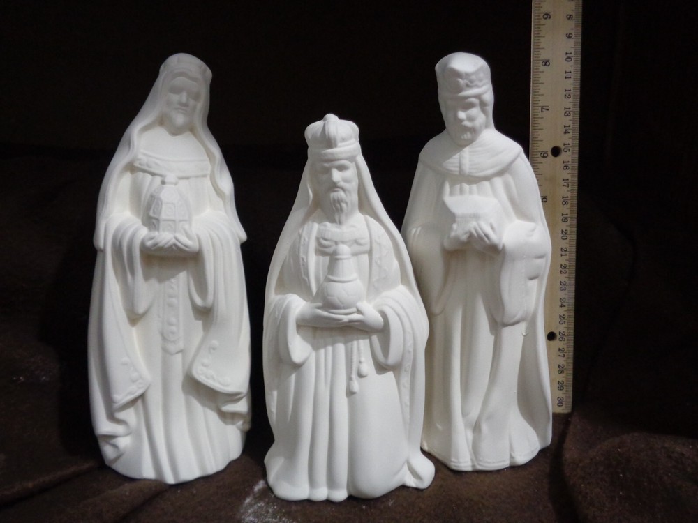 C644 - Ceramic Bisque 18 Piece Large Riverview Nativity Set - Ready to Paint