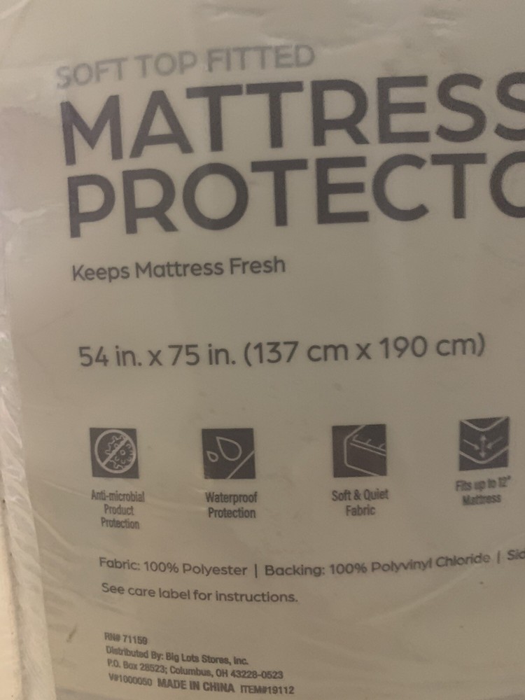 Real Living Full Size Soft Top Fitted Mattress Protector