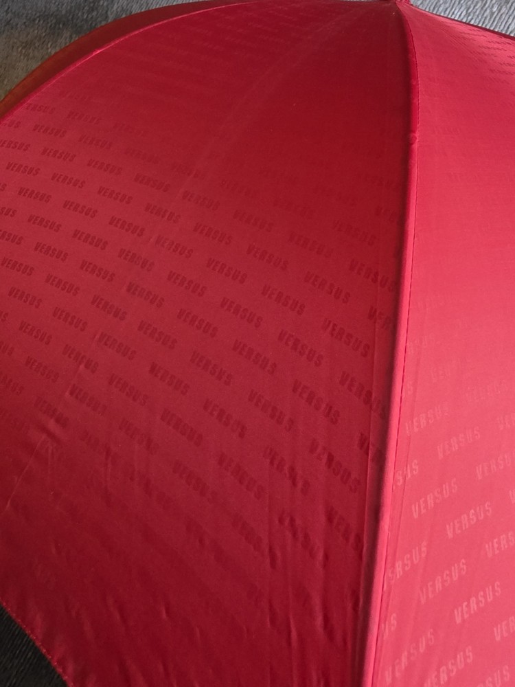 Giani Versace Versis Red Umbrella Limited Edition
