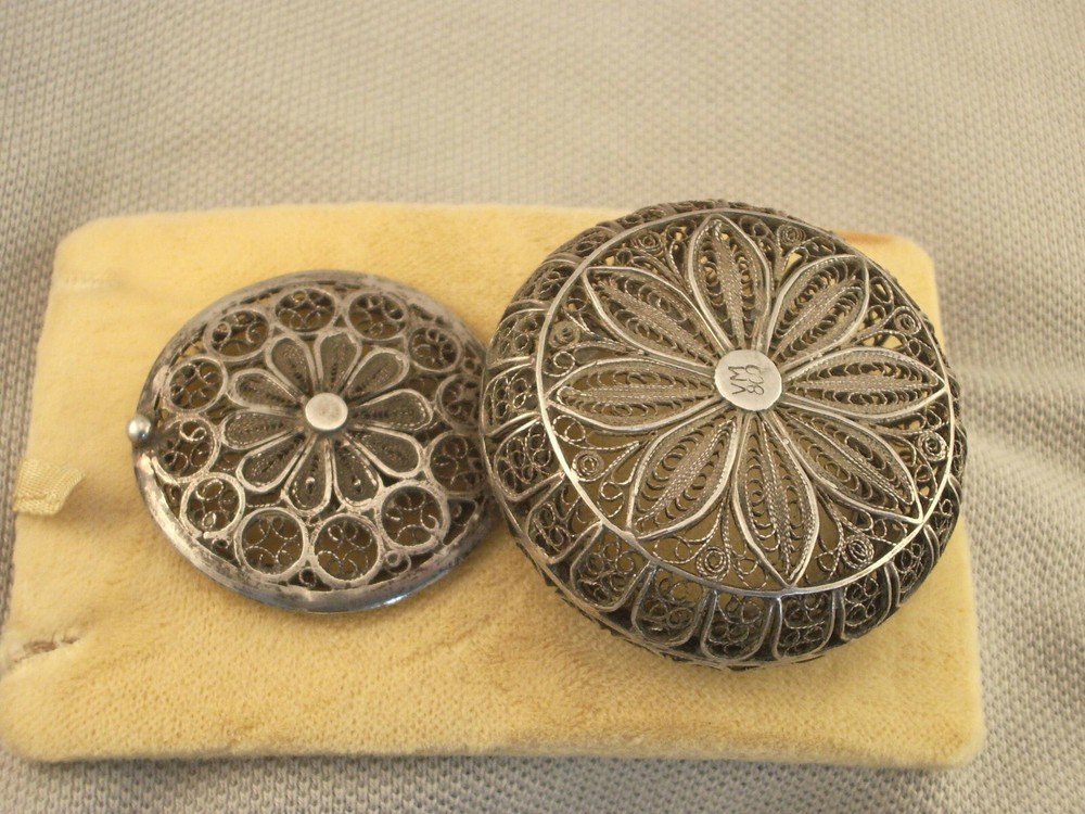 ANTIQUE SILVER FILIGREE BOX