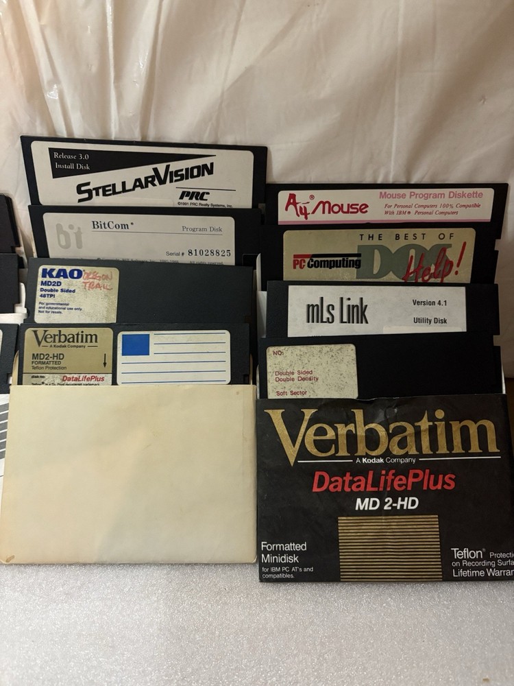 16 Floppy Disks