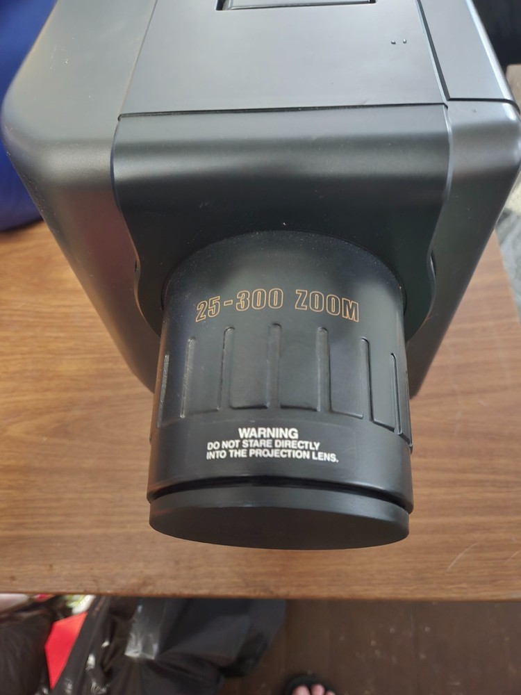 Eiki LC Color Video Projector LC-300