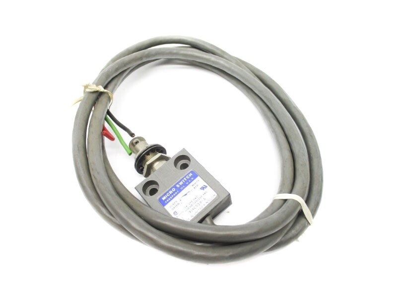 MICRO SWITCH 914CE28-6 250VAC 5A NSNP