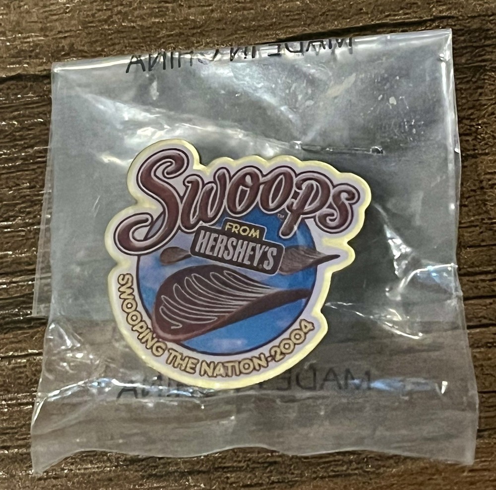 Rare 2004 Hershey’s Chocolate Swoops Advertising Hat Lapel Pin