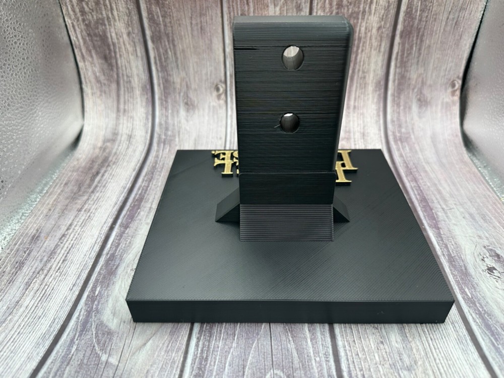 Daniel Defense Sporting Rifle Display/ Maintenance Stand