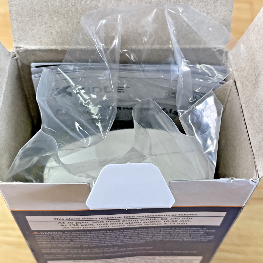 KIDDE CO Alarm Model No. KN-COB-DP2 -- AC Plugin w/ Battery Backup