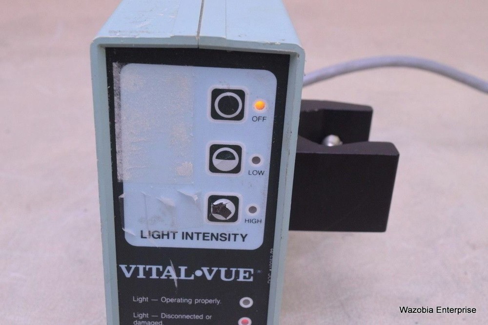 VITAL VUE SYSTEM LIGHT SOURCE MODEL 700