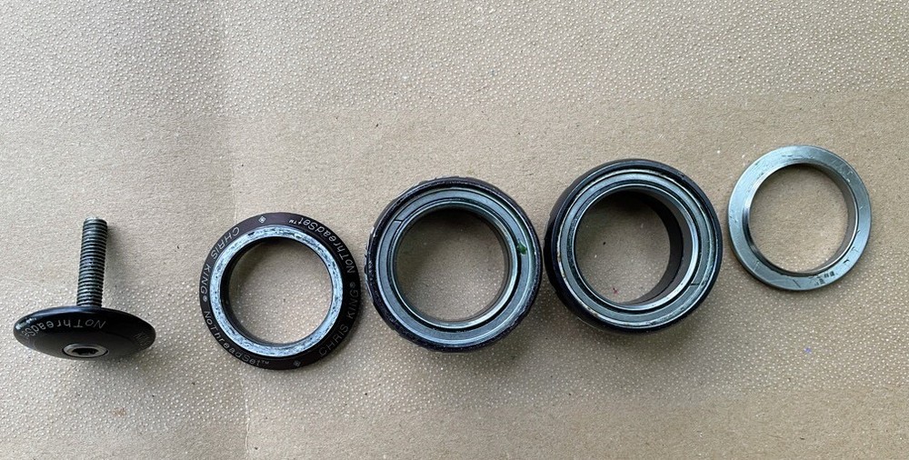 Chris King "NoThreadSet" 1 1/8 Headset (Black)