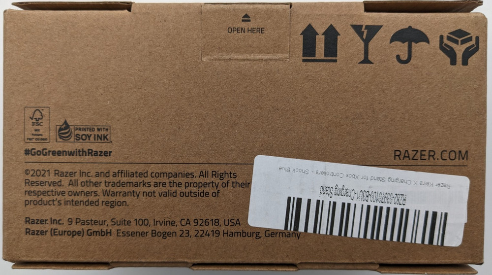 Razer | Universal Quick Charging Stand | For Xbox Controller | Shock Blue