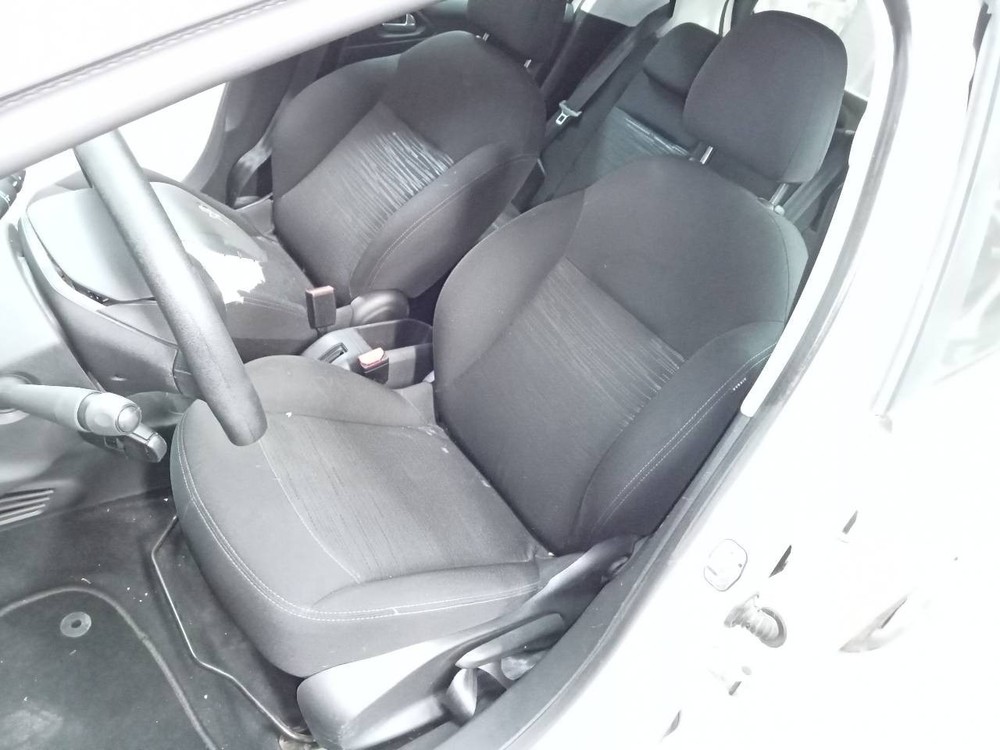 FRONT LEFT ANKLE / 2551136 FOR PEUGEOT 208 ACTIVE