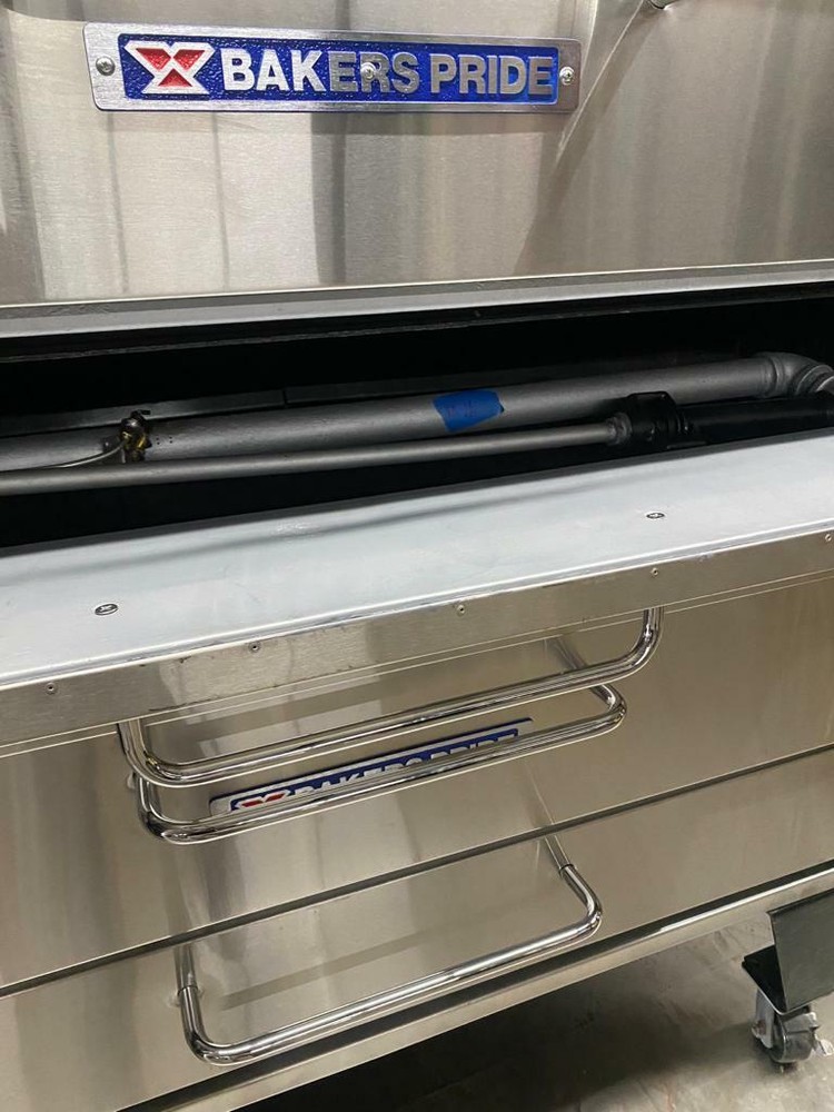 Used Bakers Pride 452 Pizza Oven Double Stack