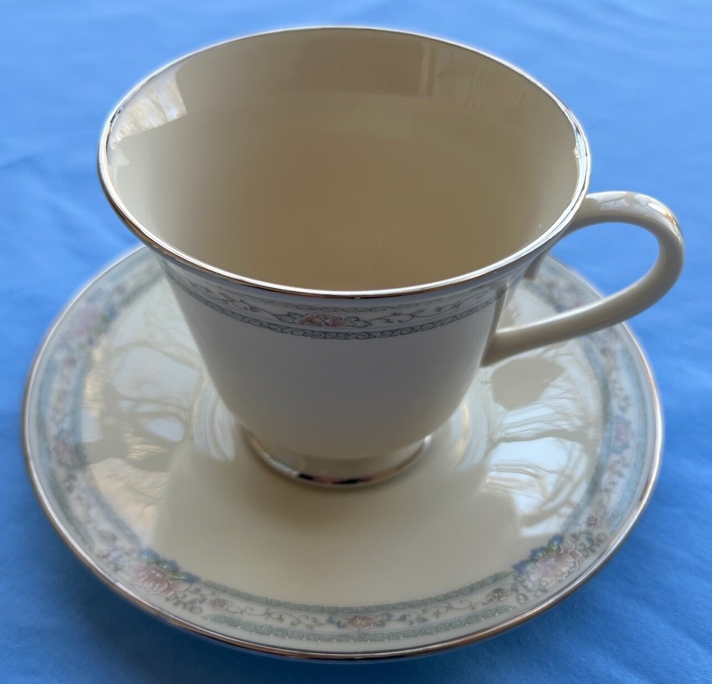 Lenox Charleston 5-Piece Place Setting USA Mint