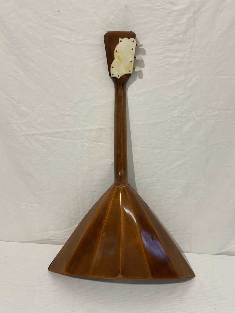 Russian Mandolin Handmade Production