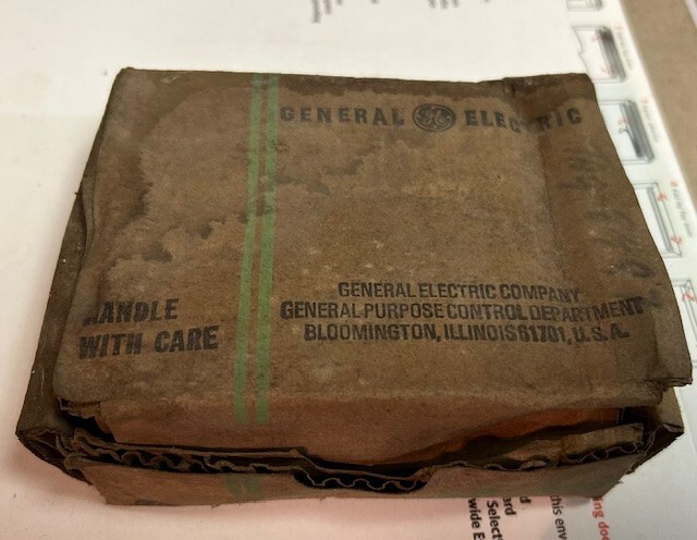 GE 3247697 Coil - 380volt - *NIB*