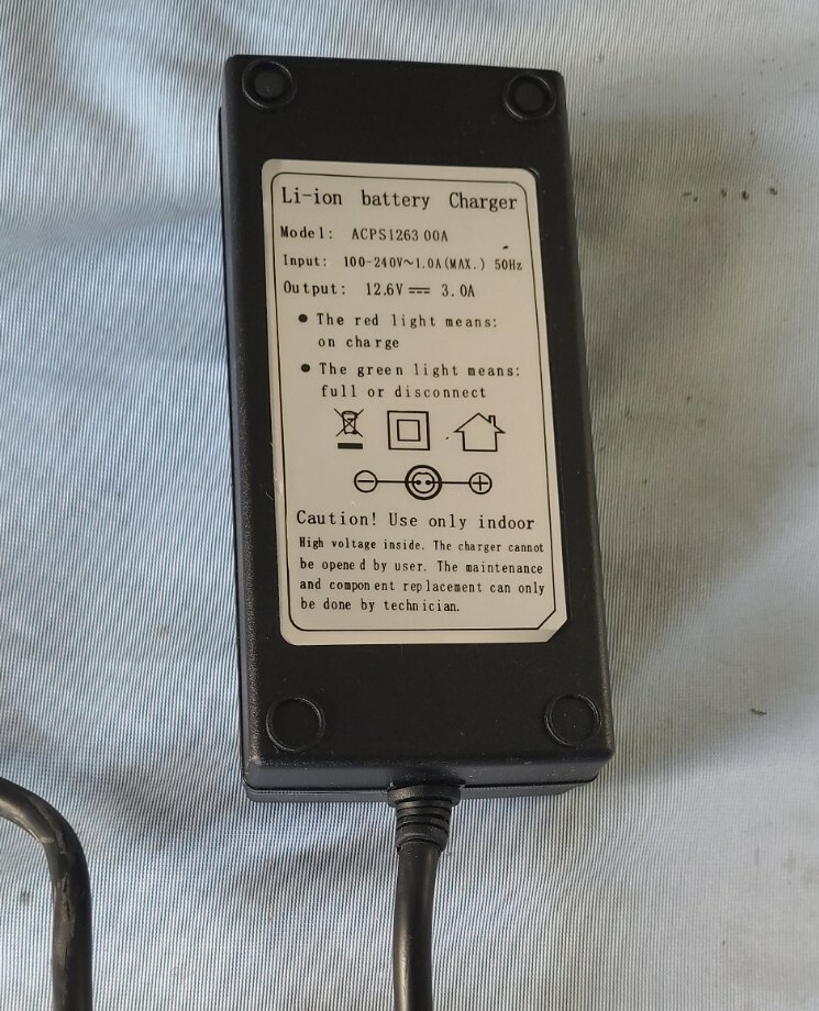 STAGE DMX CONTROLLER LIGHTS W/CHARGER (G)