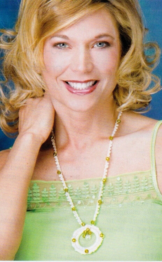 SPARKLING Peridot Necklace/Apparel/Crochet Pattern INSTRUCTIONS ONLY