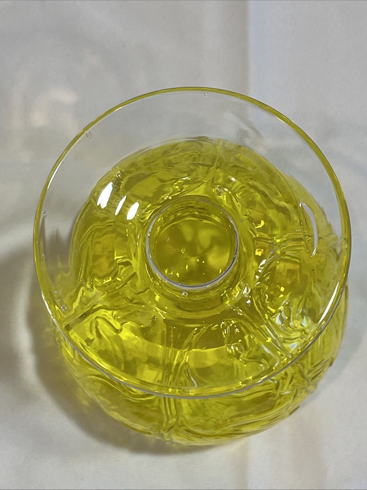 CABBAGE LEAF SIGMA RETIRED SECLA YELLOW GLASSWARE CABBAGE GOBLET Replacement