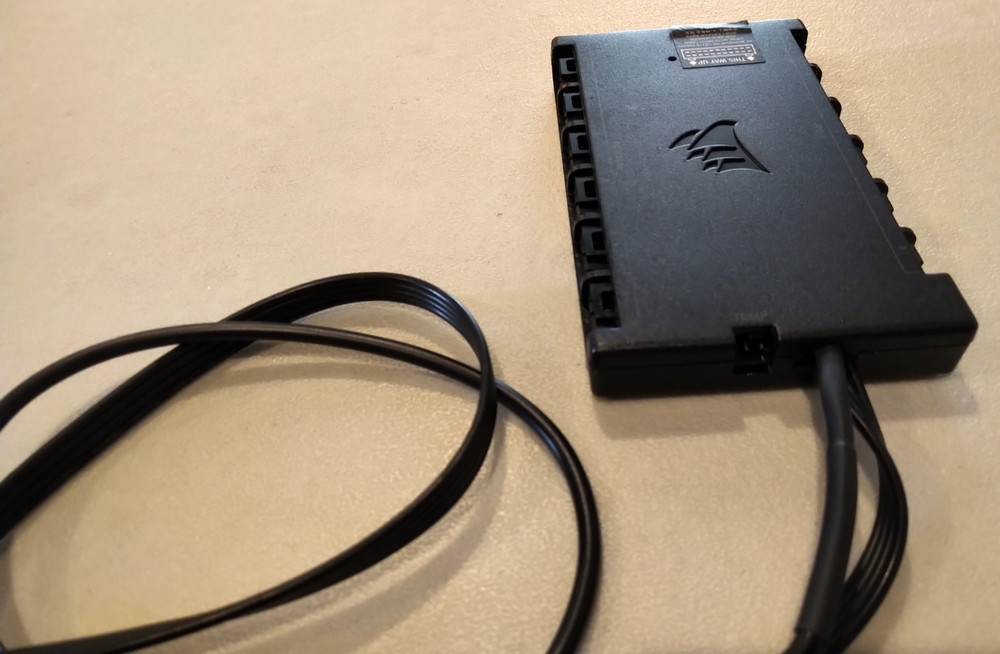 Corsair Commander Core RGB PWM Fan Controller - Black