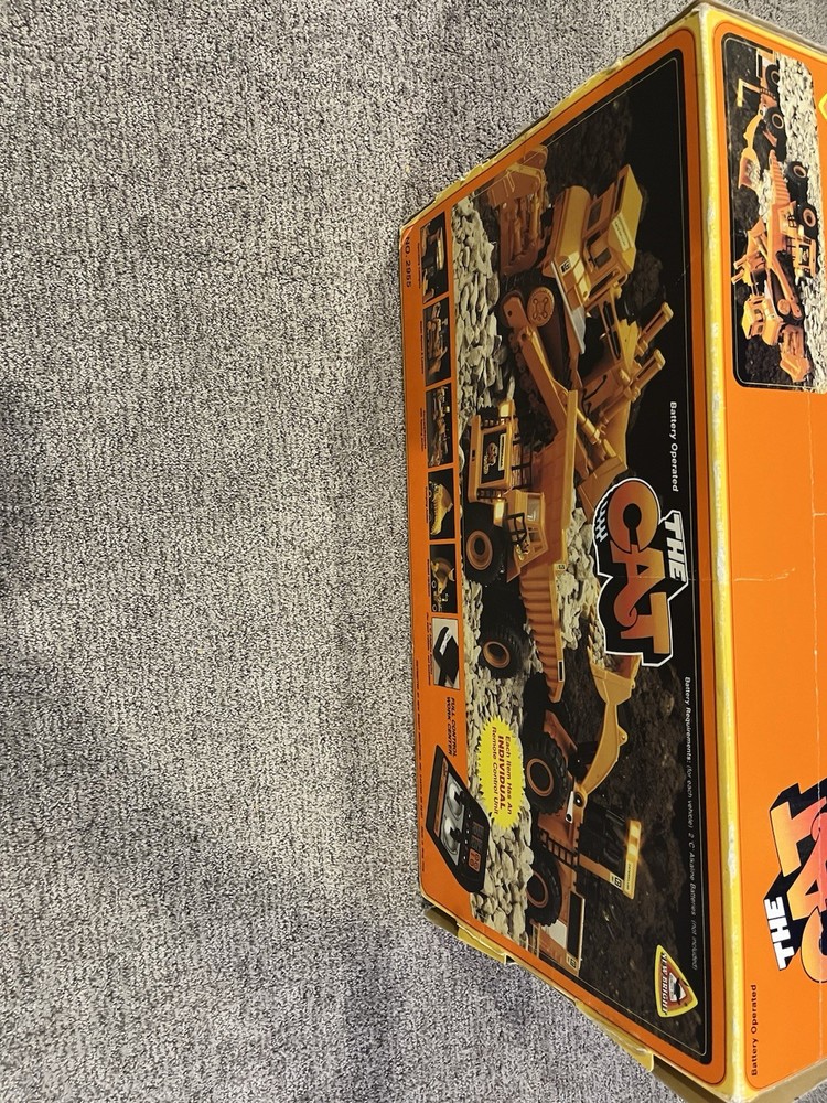 New Bright The Cat 3-pc Construction Set #2955 Power Dozer Dumper Loader Read!!