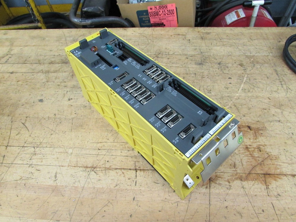 Fanuc A16B-2201-0722 / 0732 IO Unit