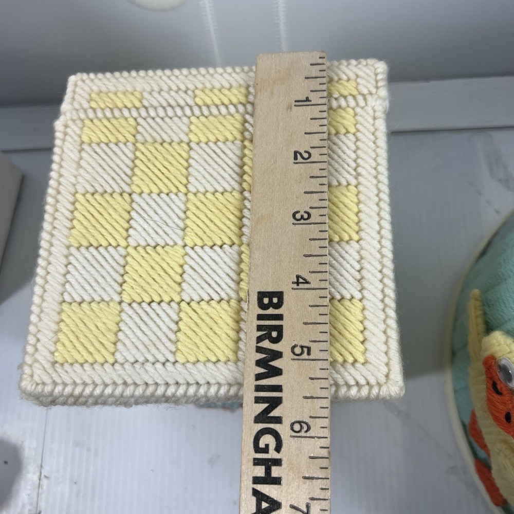 Vintage Handmade YARN Needlepoint Tissue Box Holder Plastic 4 Spinning Container