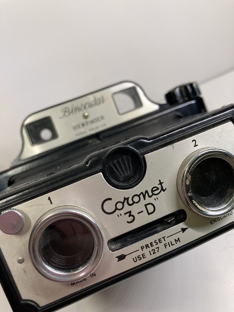 Vintage Coronet 3D Binocular Viewfinder Camera