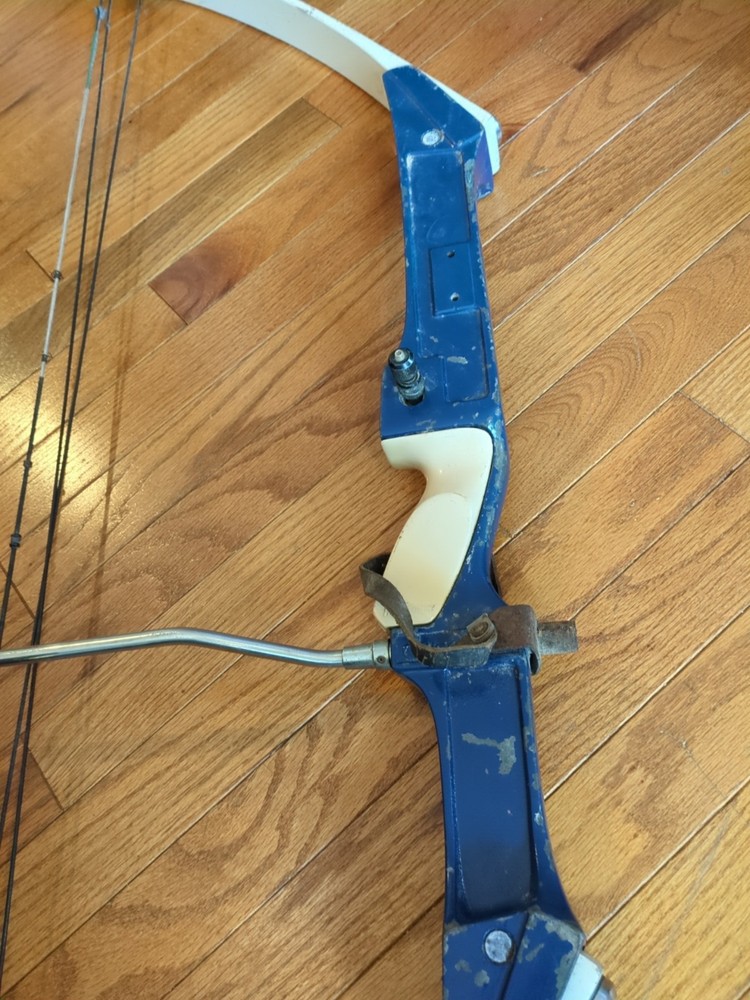 hoyt Easton contender compound bow