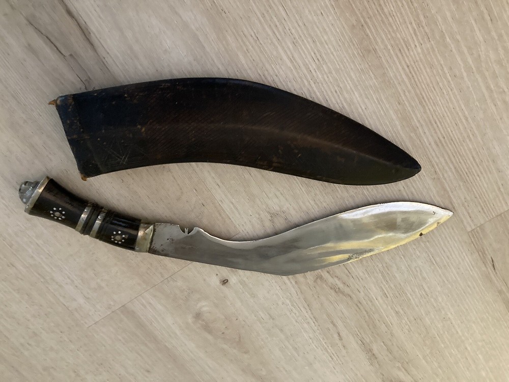 Antique Knife With Leather case