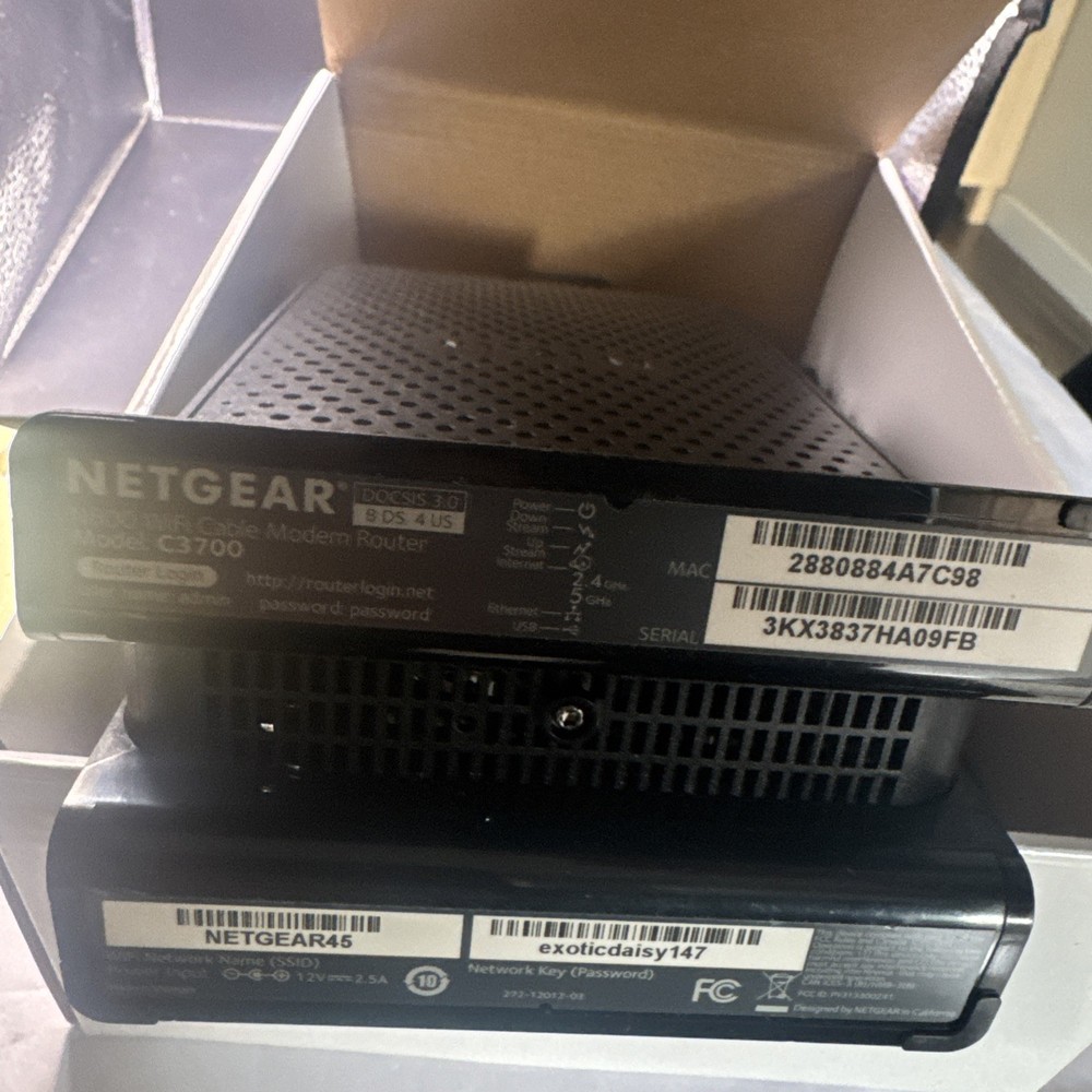 Netgear C3700 WiFi Cable Modem Router