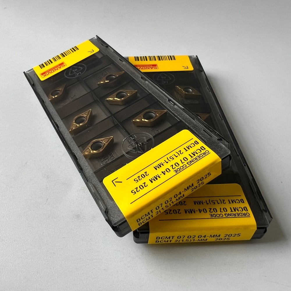 10Pcs/BOX Sandvik DCMT070204-MM 2025