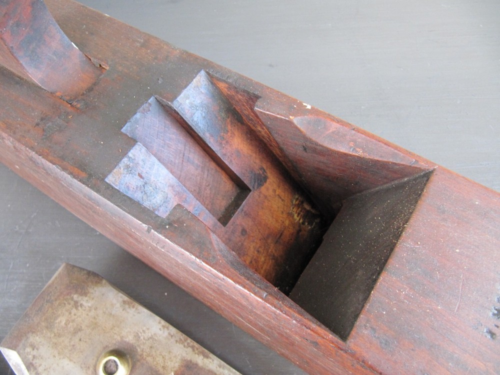 Antique 22" Thomas Underwood Jointer Plane